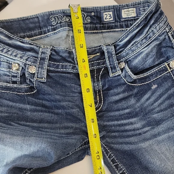 Miss Me Blue Boot Cut Jeans with Classic Indigo Wash - Picture 4 of 7